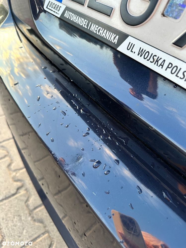 BMW Seria 3 320i - 13