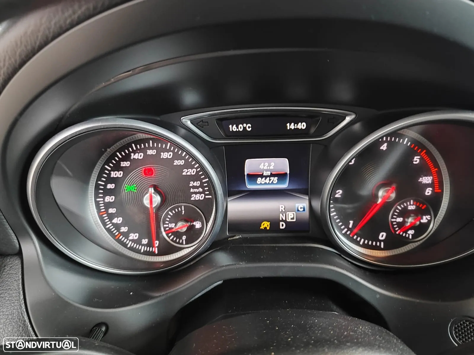 Mercedes-Benz CLA 180 CDi Urban Aut. - 31