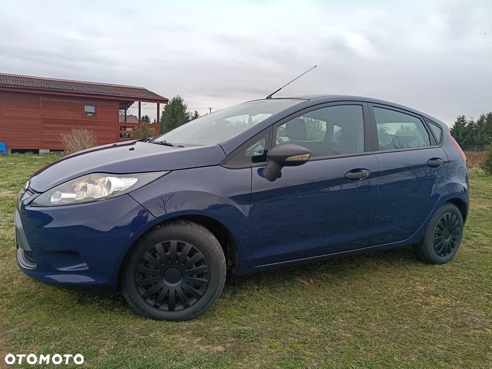 Ford Fiesta - 9