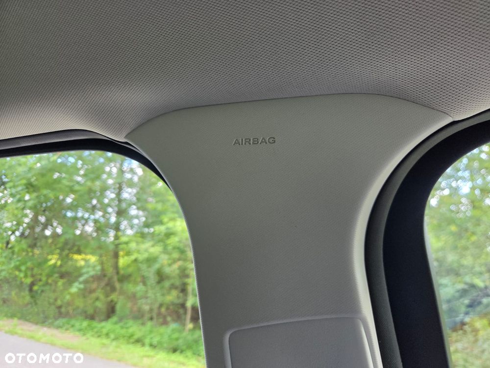Ford Kuga 1.5 EcoBoost 2x4 Business Edition - 27