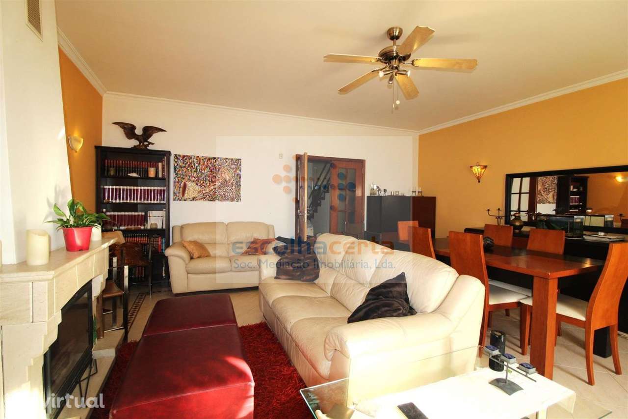 Moradia T3 com Garagem Vale Milhaços - Corroios - Grande imagem: 5/42