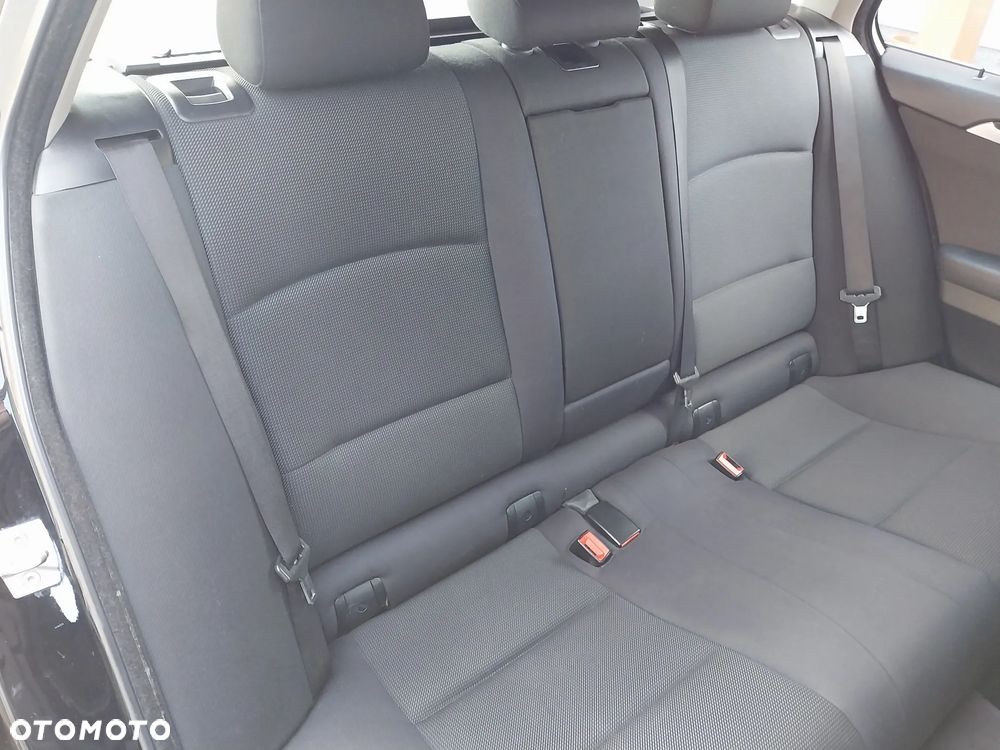 BMW Seria 5 520d - 8