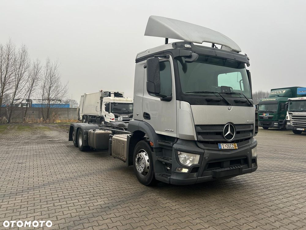 Mercedes-Benz Antos 2535 6x2 // 2017r // 725 tys km