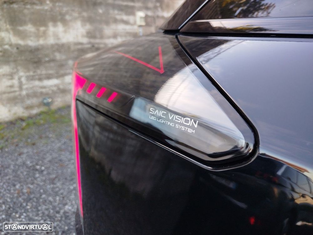 MG MG4 64 kWh Luxury - 4