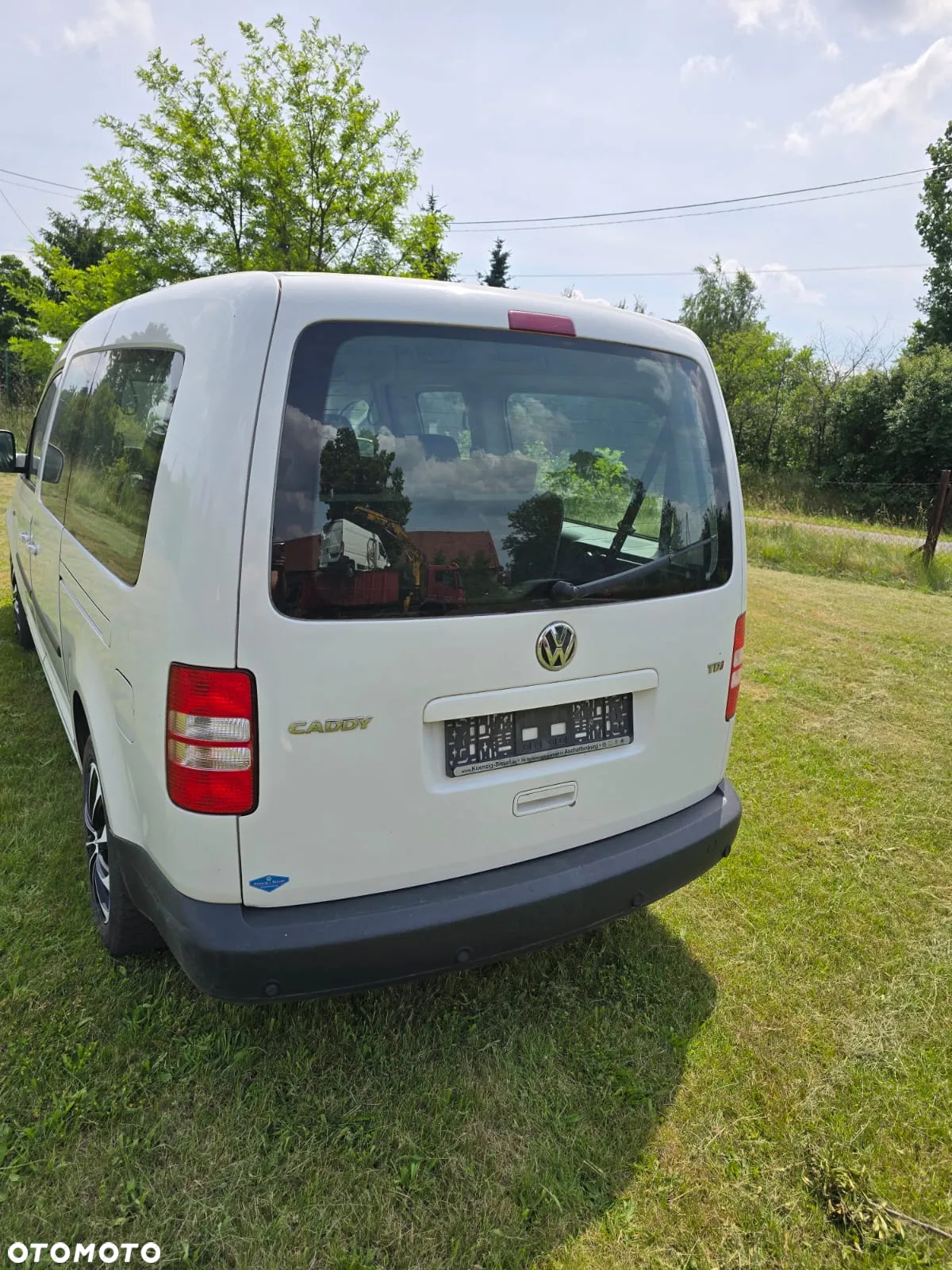 Volkswagen Caddy 1.6 TDI (5-Si.) Edition 30 - 2