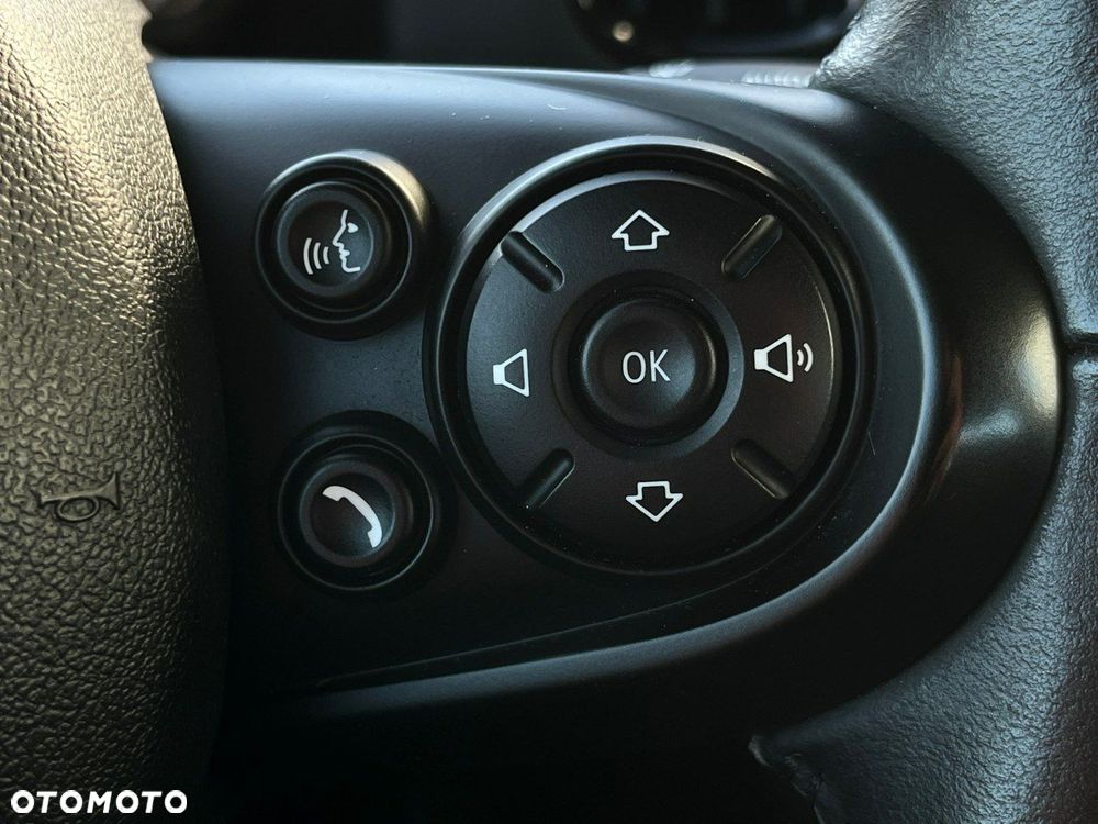 MINI Countryman - 18