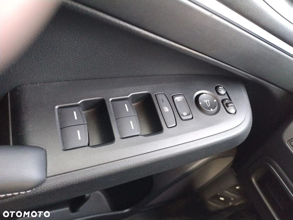 Honda HR-V 1.5 i-MMD Advance CVT - 9