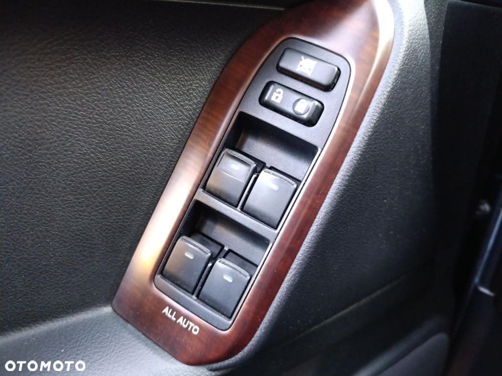 Toyota Land Cruiser LC 2.8 D-4D Invincible - 20