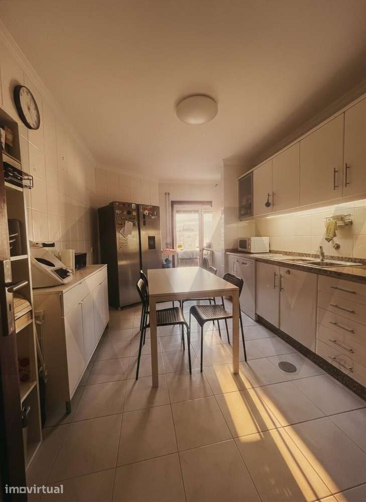 T2 - Conforto da cidade e serenidade do mar no apartamento perfeito em - Grande imagem: 4/12