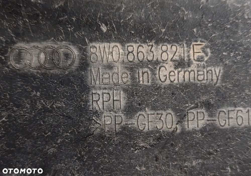 AUDI A4 A5 8W POKRYWA OSŁONA POD SILNIK 8W0863821E  8W0863821 - 3