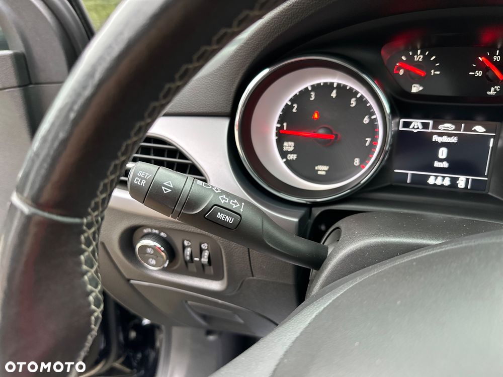 Opel Astra 1.4 Turbo Dynamic - 21