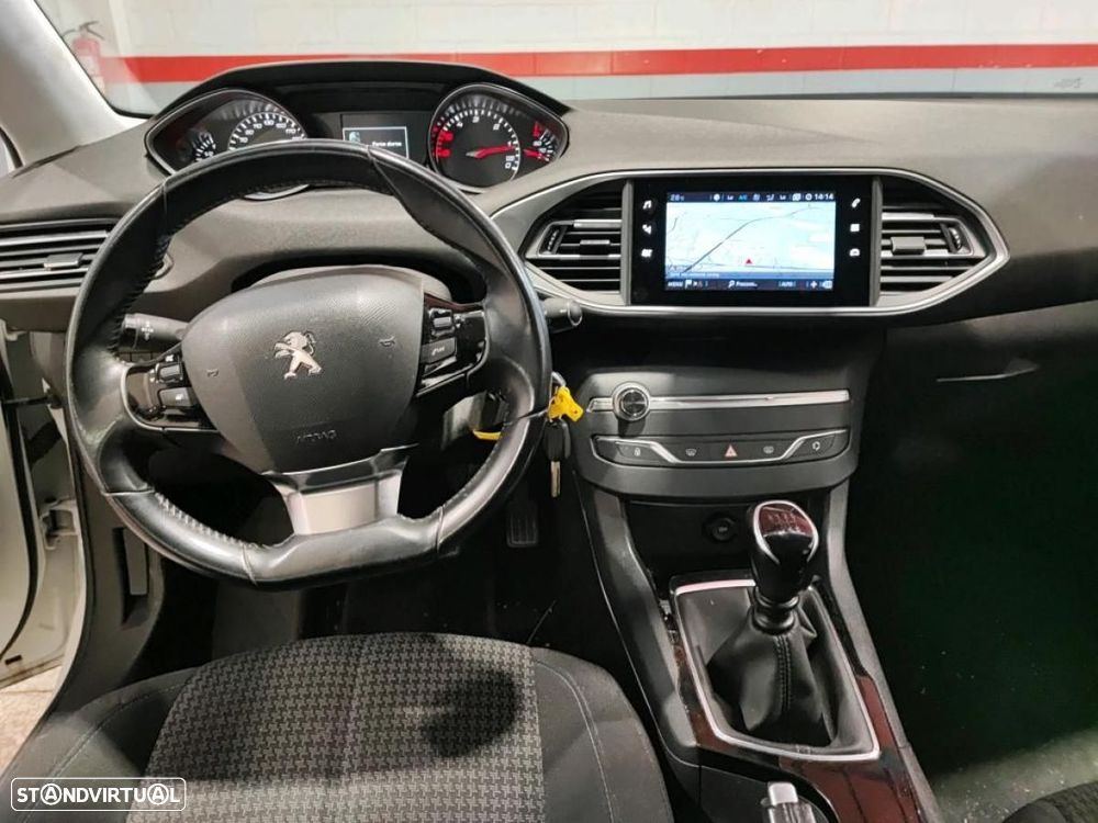 Peugeot 308 SW 1.5 BlueHDi Style - 3