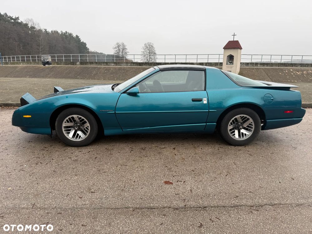 Pontiac Firebird - 1