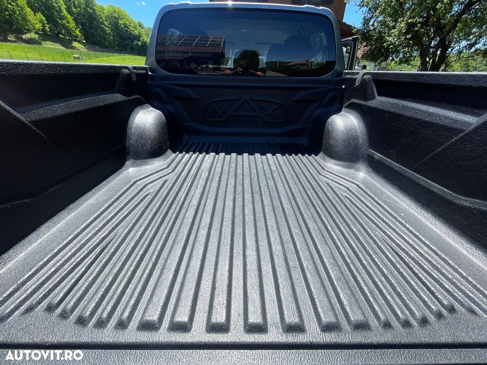 Mitsubishi L200 - 10