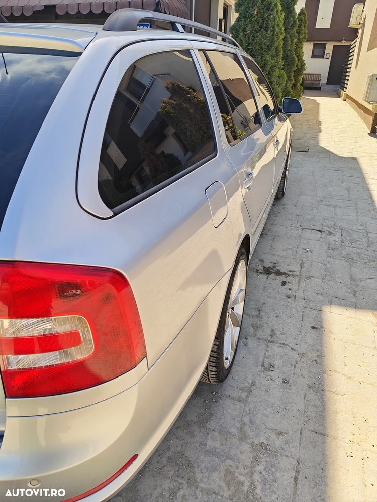 Skoda Octavia 2.0 TFSI RS - 6
