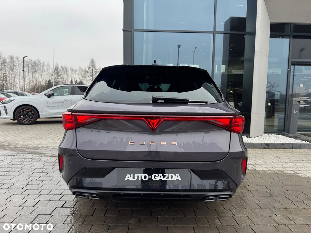 Cupra Leon 1.5 eTSI DSG - 9