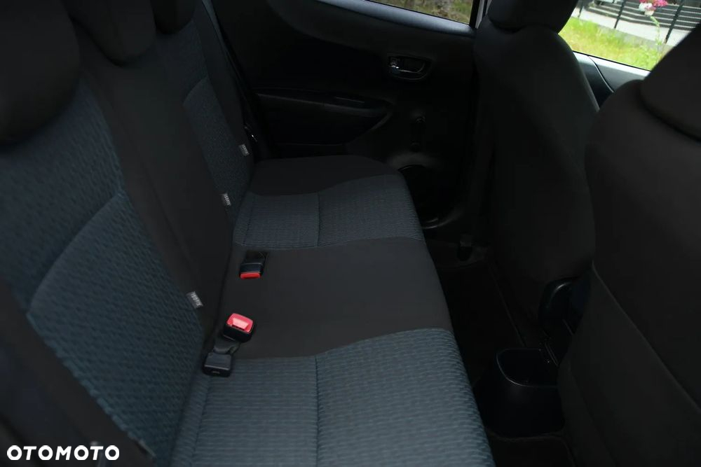 Toyota Yaris - 23