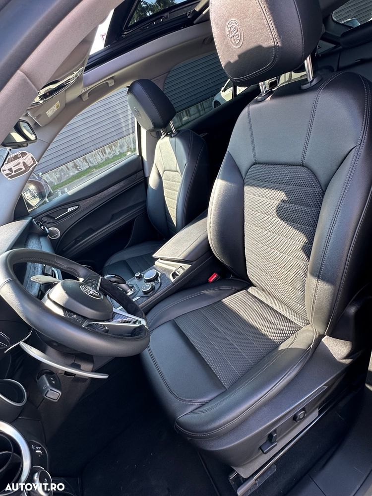Alfa Romeo Stelvio 2.0 Turbo AWD AT8 Super - 6