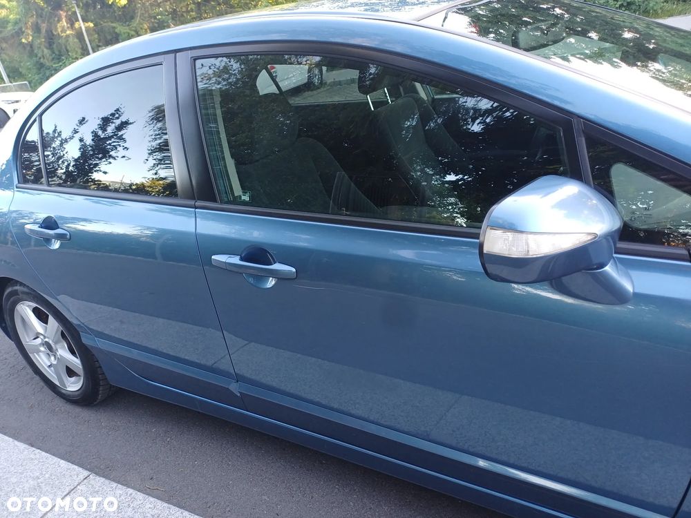 Honda Civic 1.8 Comfort - 4