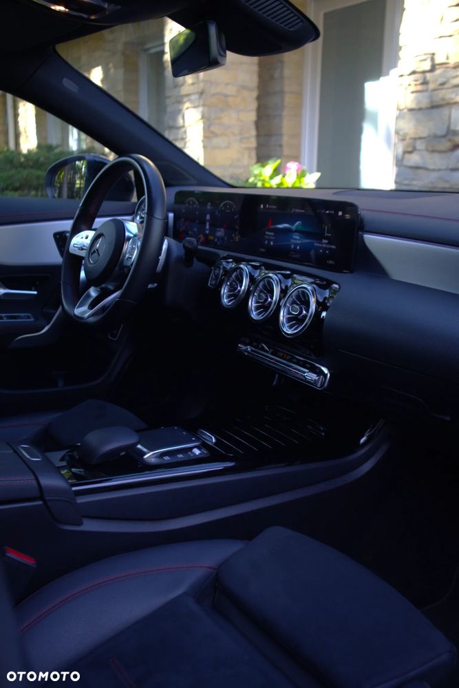 Mercedes-Benz CLA 200 AMG Line 7G-DCT - 8