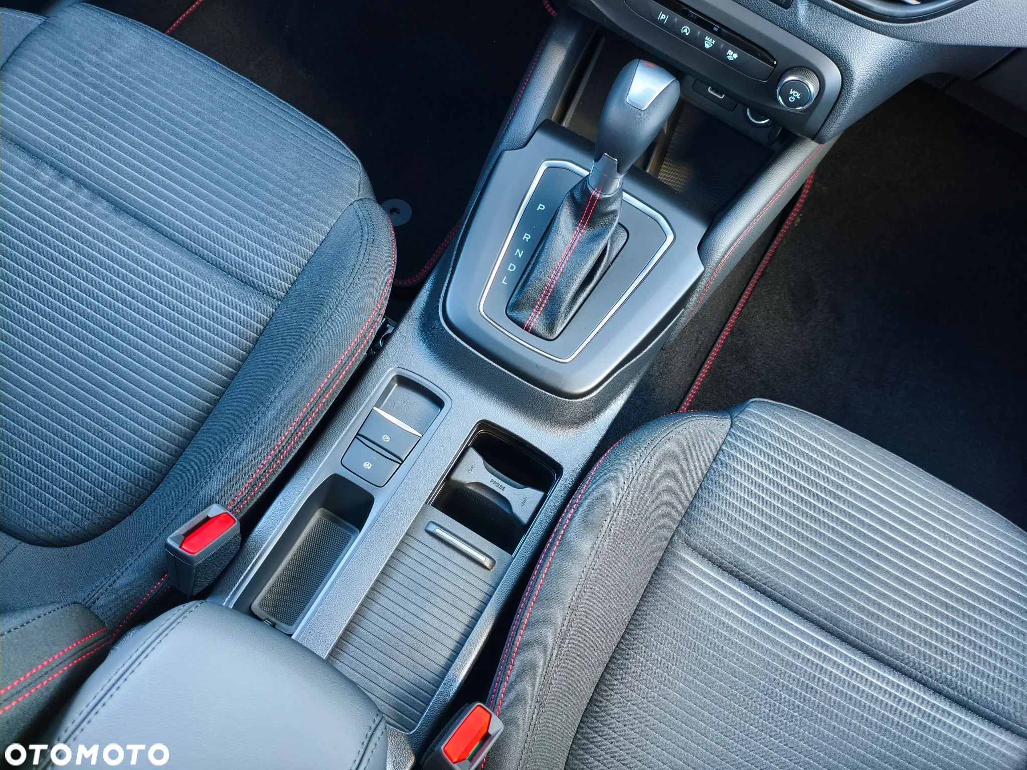 Ford Focus - 35