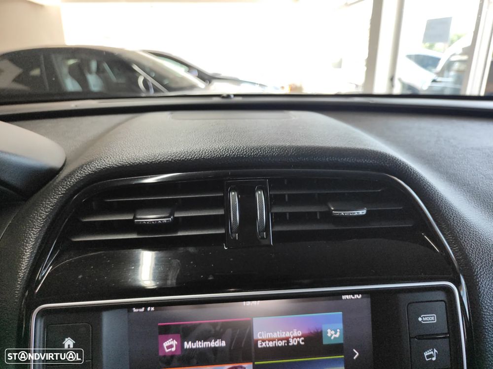 Jaguar F-Pace 2.0 i4D R-Sport Aut. - 28