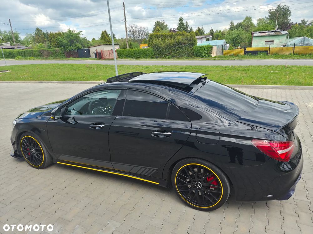 Mercedes-Benz CLA AMG 45 4Matic AMG Speedshift 7G-DCT Yellow Night Edition - 10