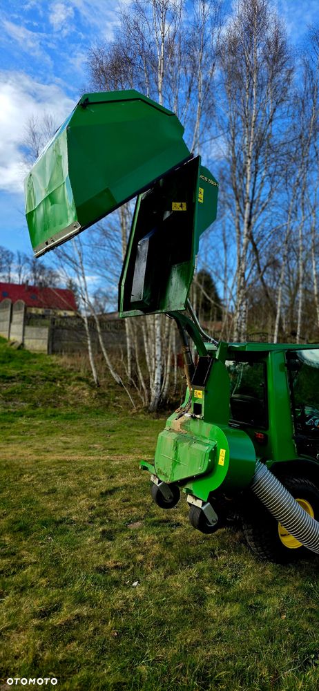 John Deere 2320 HST - 24