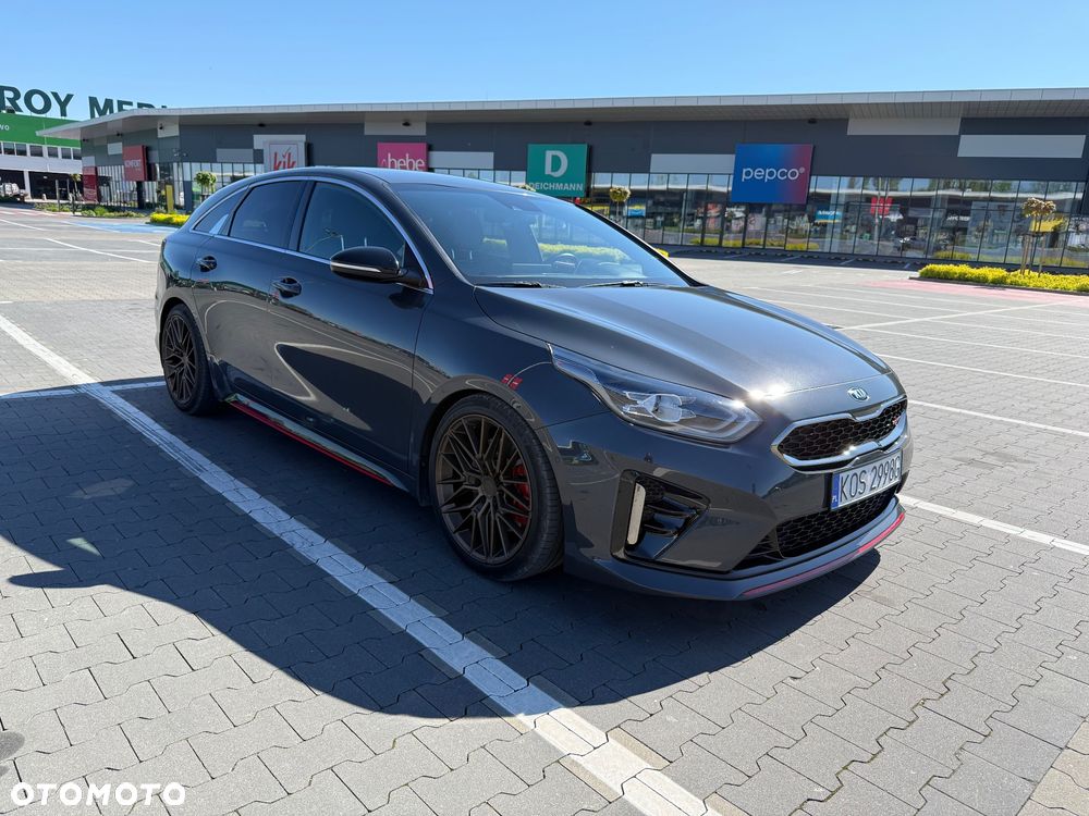 Kia ProCeed 1.6 T-GDI GT DCT - 2