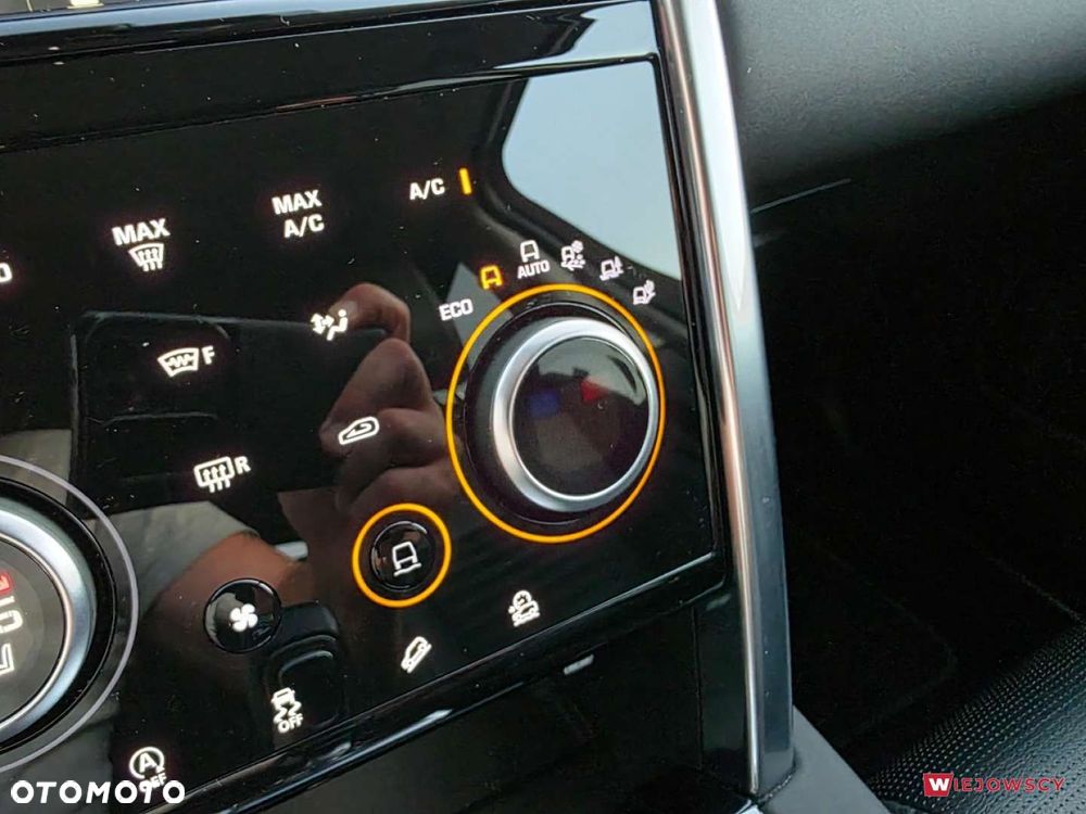 Land Rover Discovery Sport - 22