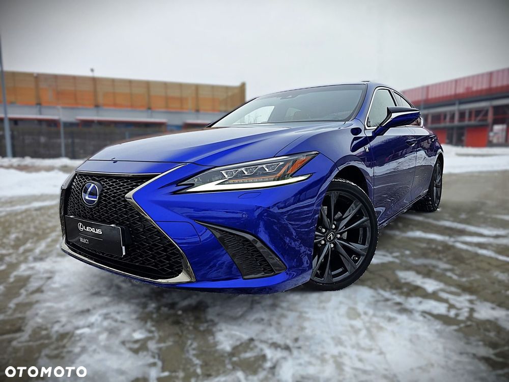 Lexus ES 300h F Sport Edition - 3