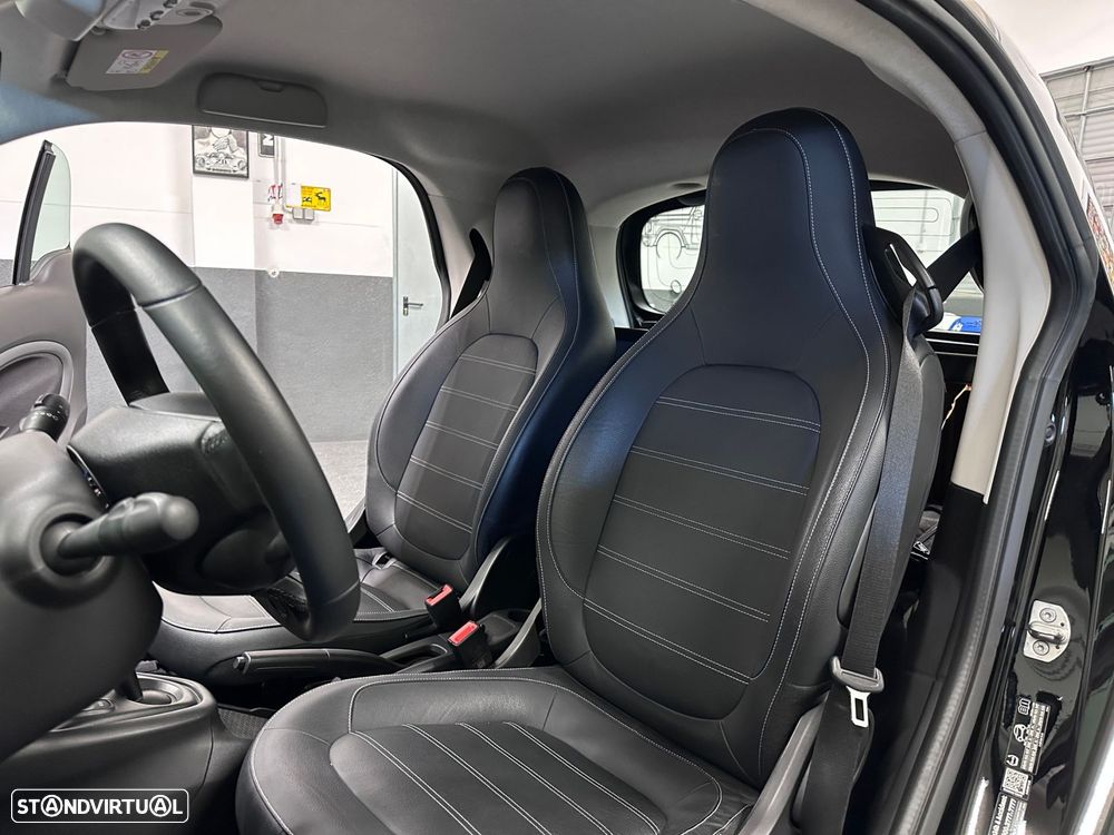 Smart ForTwo Coupé EQ Passion - 12