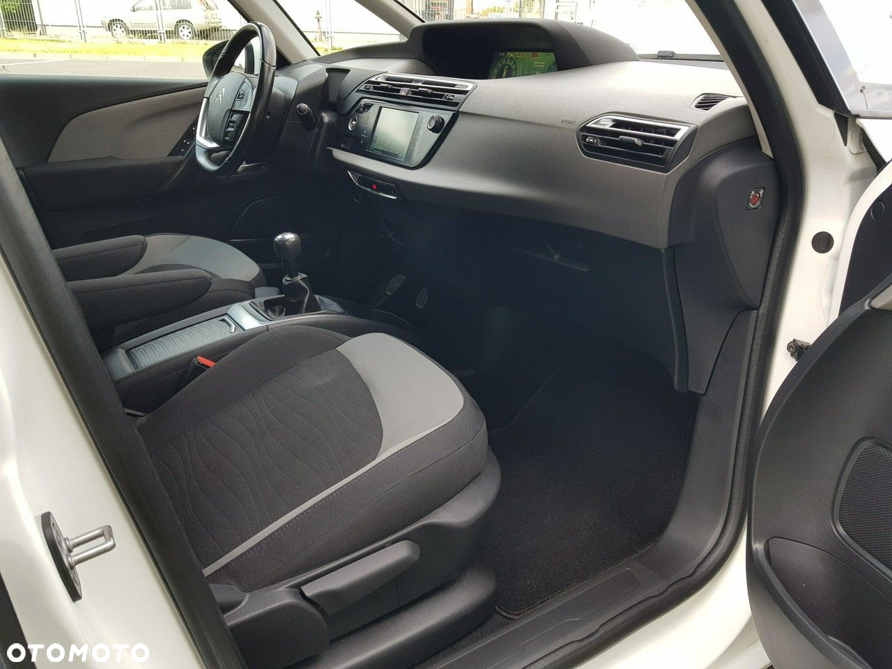 Citroën C4 Picasso BlueHDi 150 SELECTION - 16