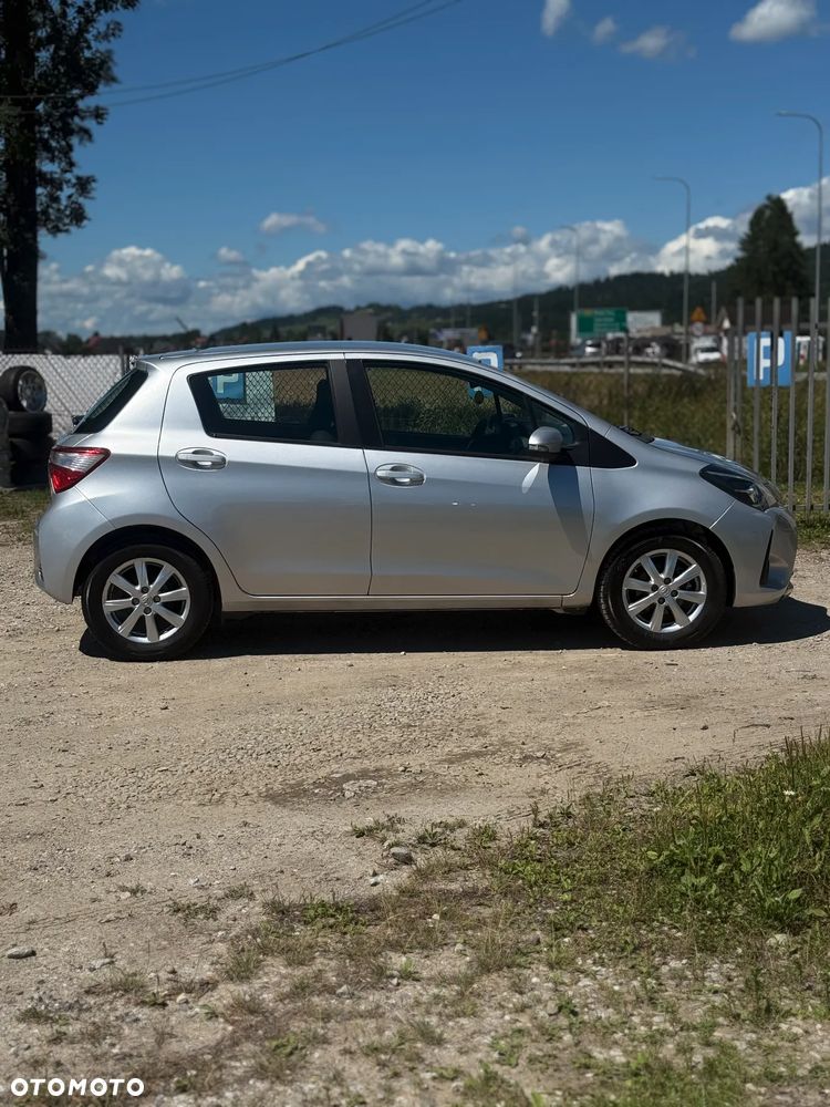 Toyota Yaris 1.0 Premium EU6 - 8