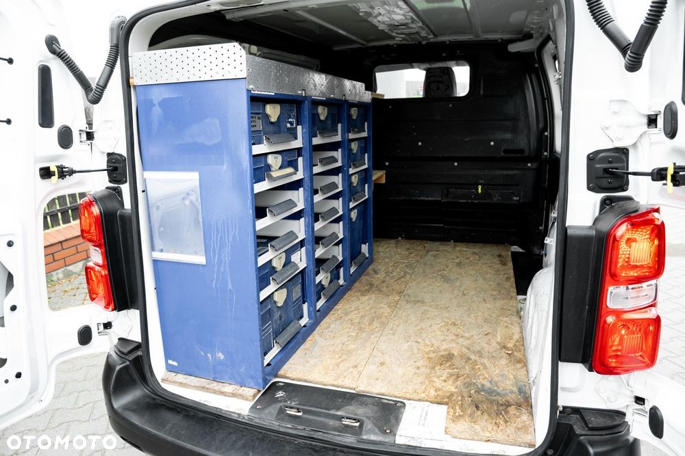 Opel Vivaro - 18