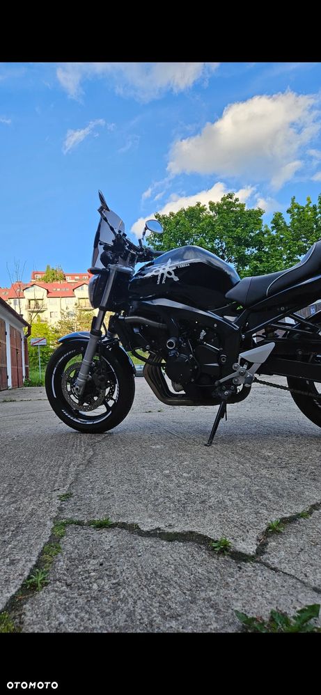 Yamaha FZ6 - 19