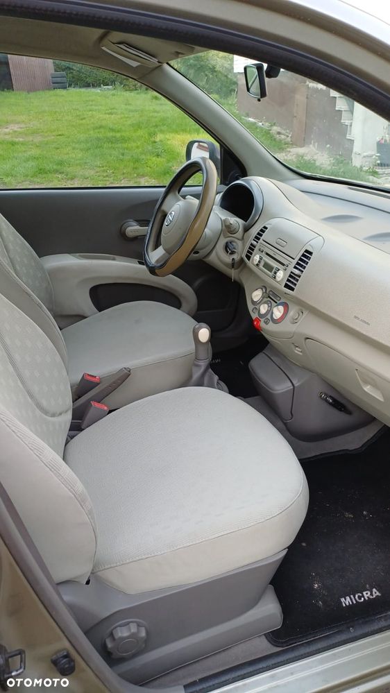 Nissan Micra 1.2 Visia + - 10
