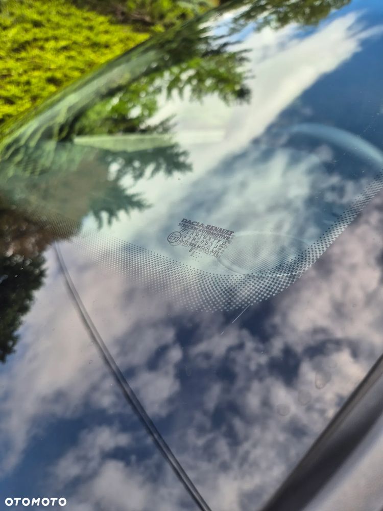 Dacia Duster 1.6 SCe Prestige - 25