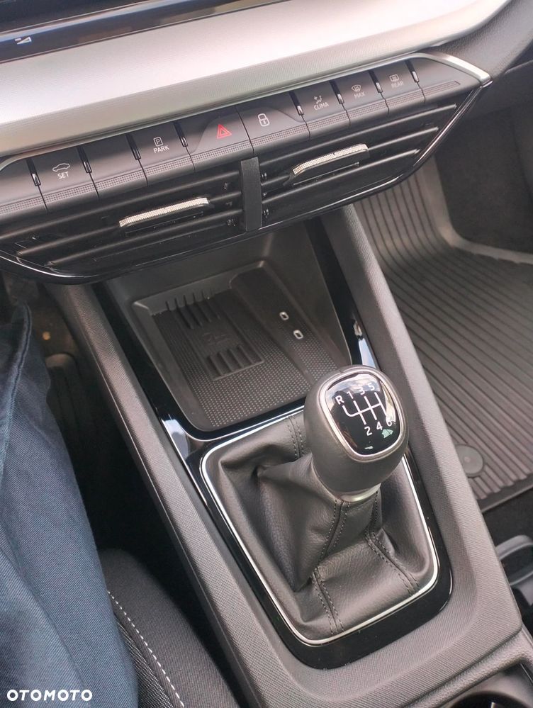 Skoda Octavia 1.5 TSI Selection - 40