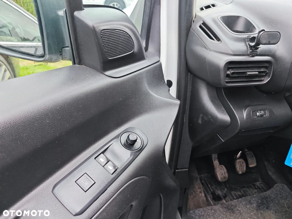 Toyota PROACE CITY - 22