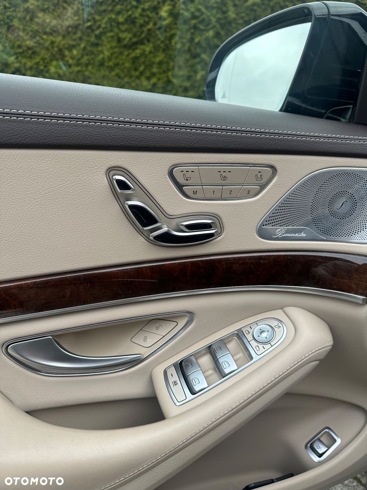 Mercedes-Benz Klasa S 560 4-Matic L 9G-TRONIC - 14