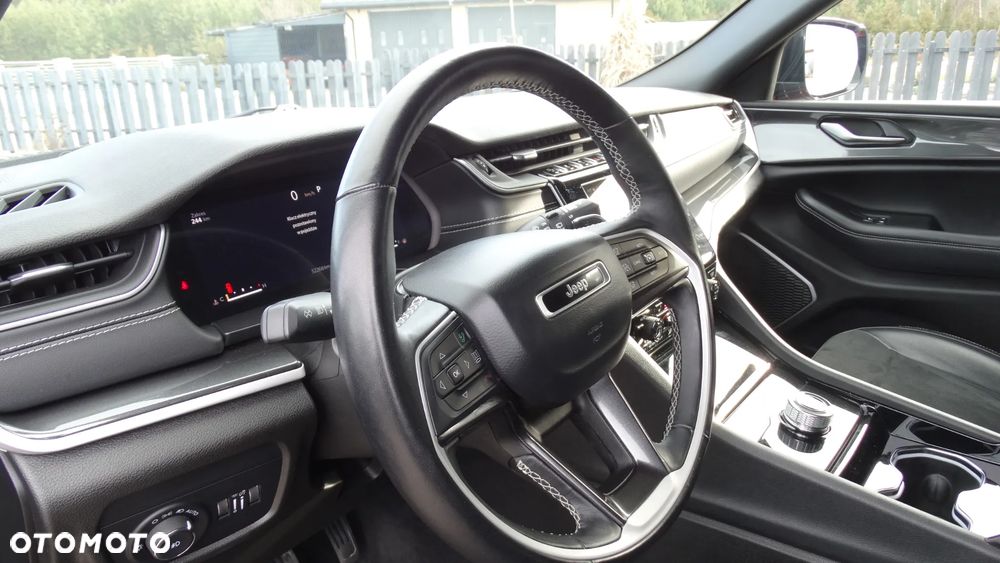 Jeep Grand Cherokee 3.6 V6 Pentastar 4WD Automatik Limited - 33