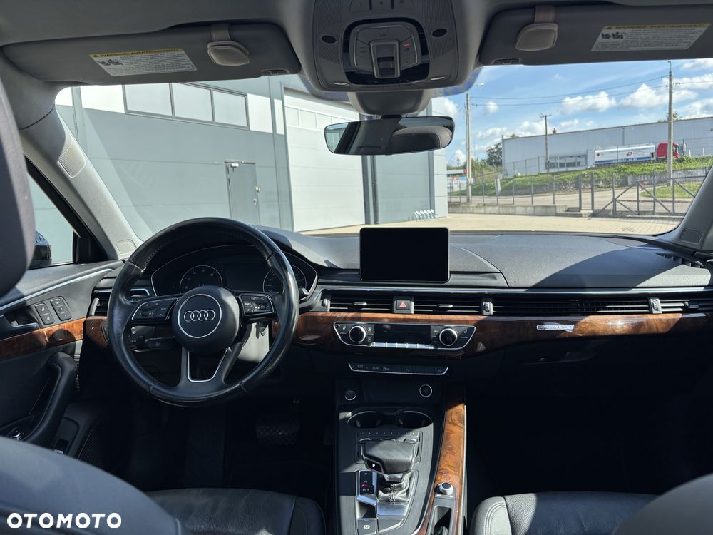 Audi A4 Limousine - 18