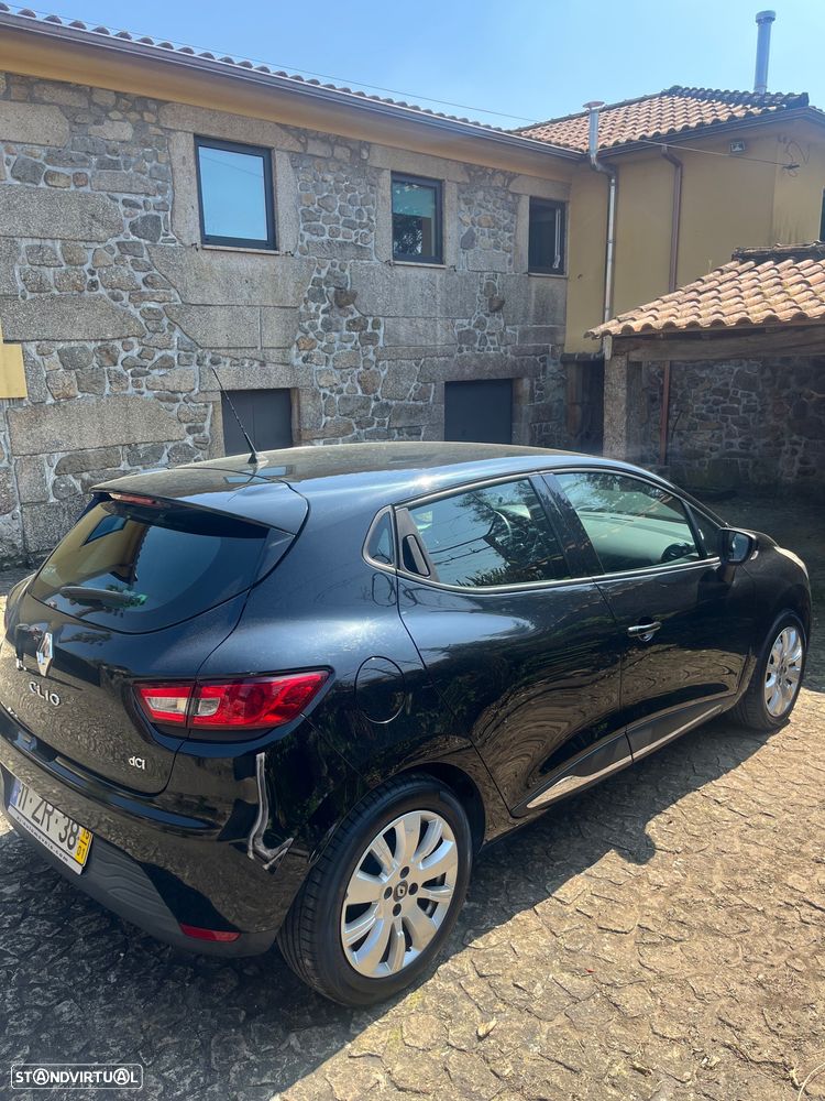 Renault Clio dCi 90 Limited - 4