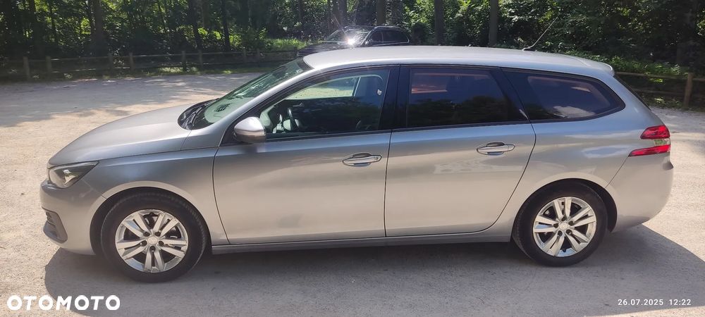 Peugeot 308 1.5 BlueHDi Allure S&S - 12