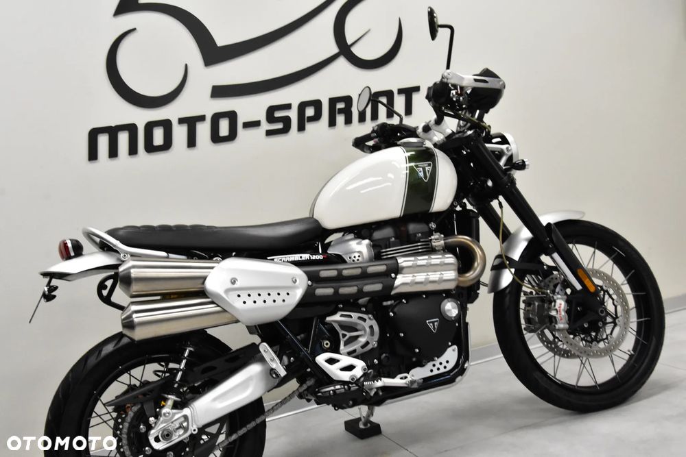 Triumph Scrambler - 12
