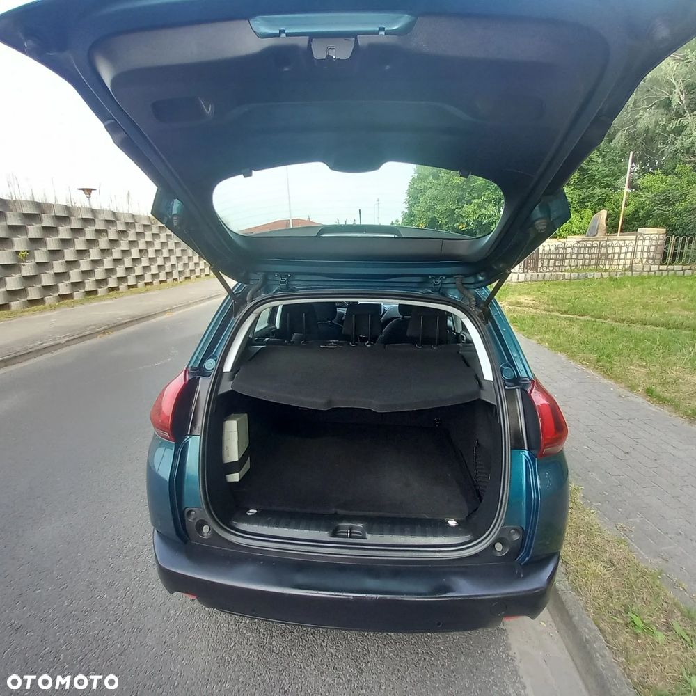 Peugeot 2008 - 4