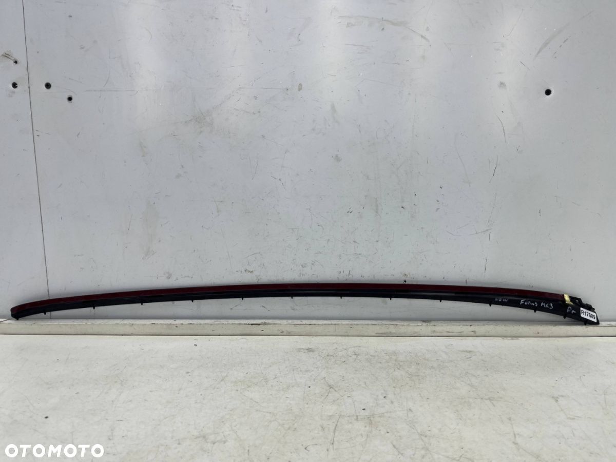 Listwa Ford Focus MK3 10-19r. prawy ślizg listwy zgarniającej szyby czołowej montażowa NOWA - 1