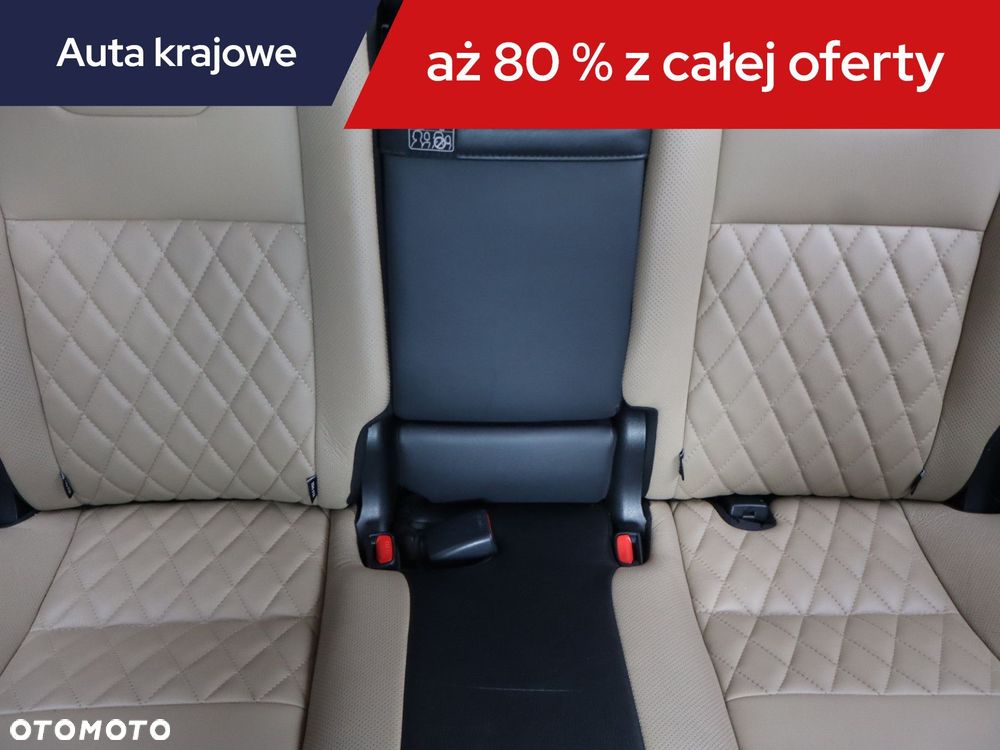 Toyota RAV4 - 12
