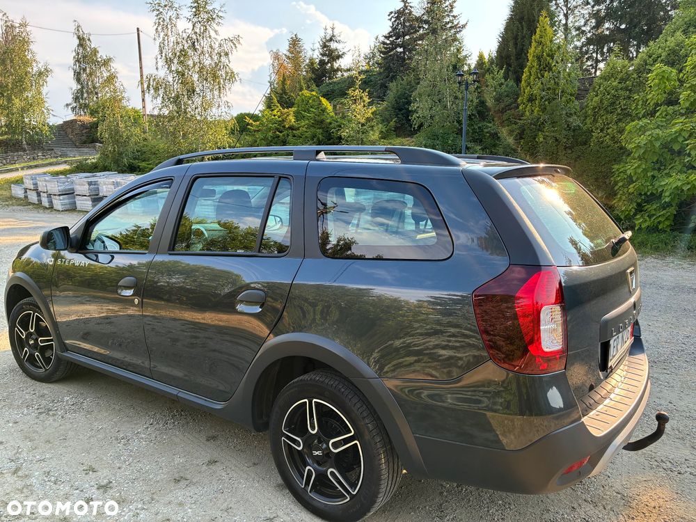 Dacia Logan TCe 90 (S&S) Stepway - 3